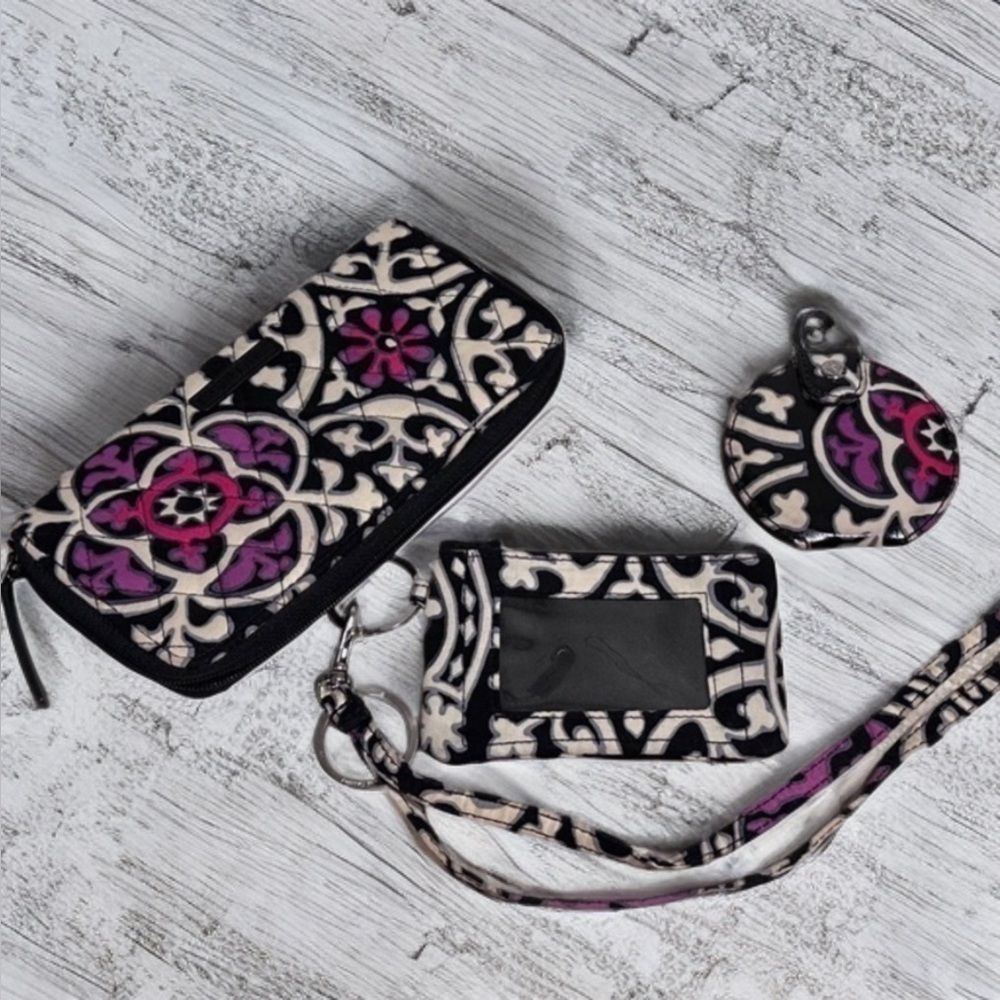 Vera Bradley Scroll Medallion Zip Accordion Wallet, Zip ID Case Lanyard & Mirror